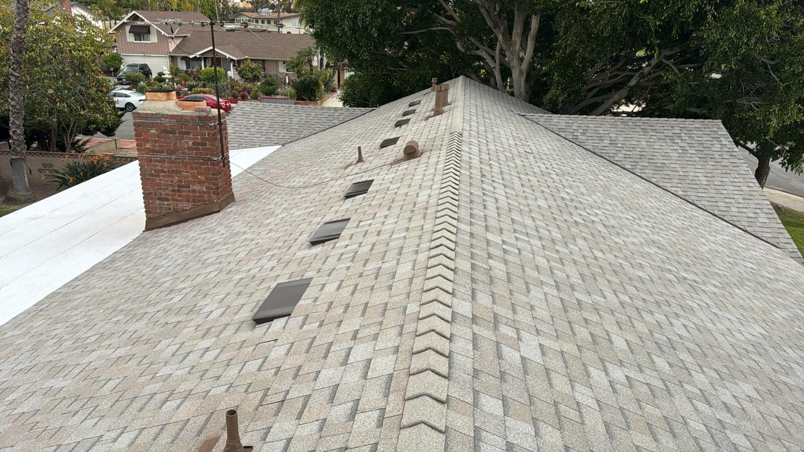 architectural shingle roof on a home in Anaheim, California — a Samuel Roofing Inc. job photo