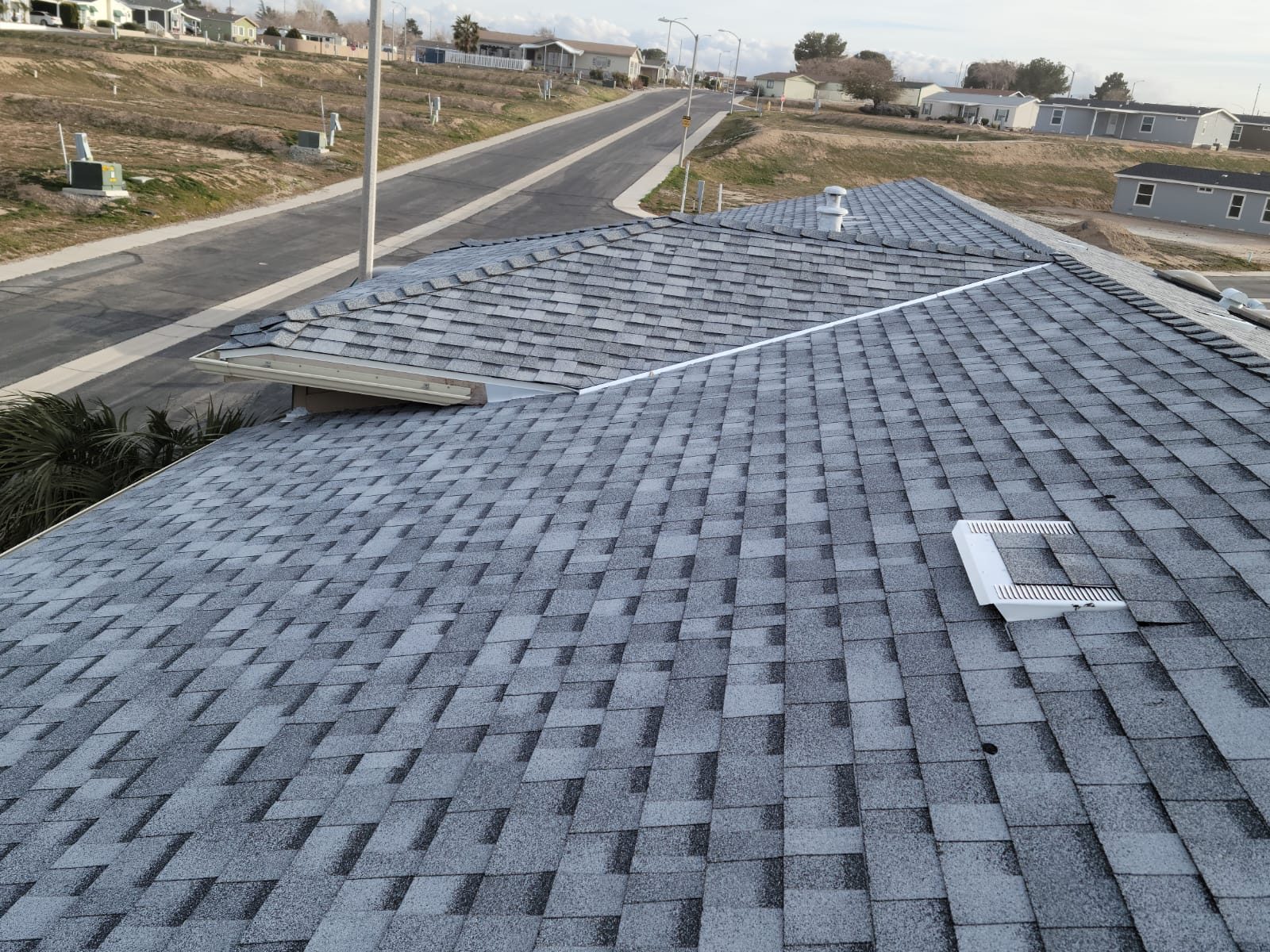 architectural shingle roof on a home in Fullerton, California — a Samuel Roofing Inc. job photo