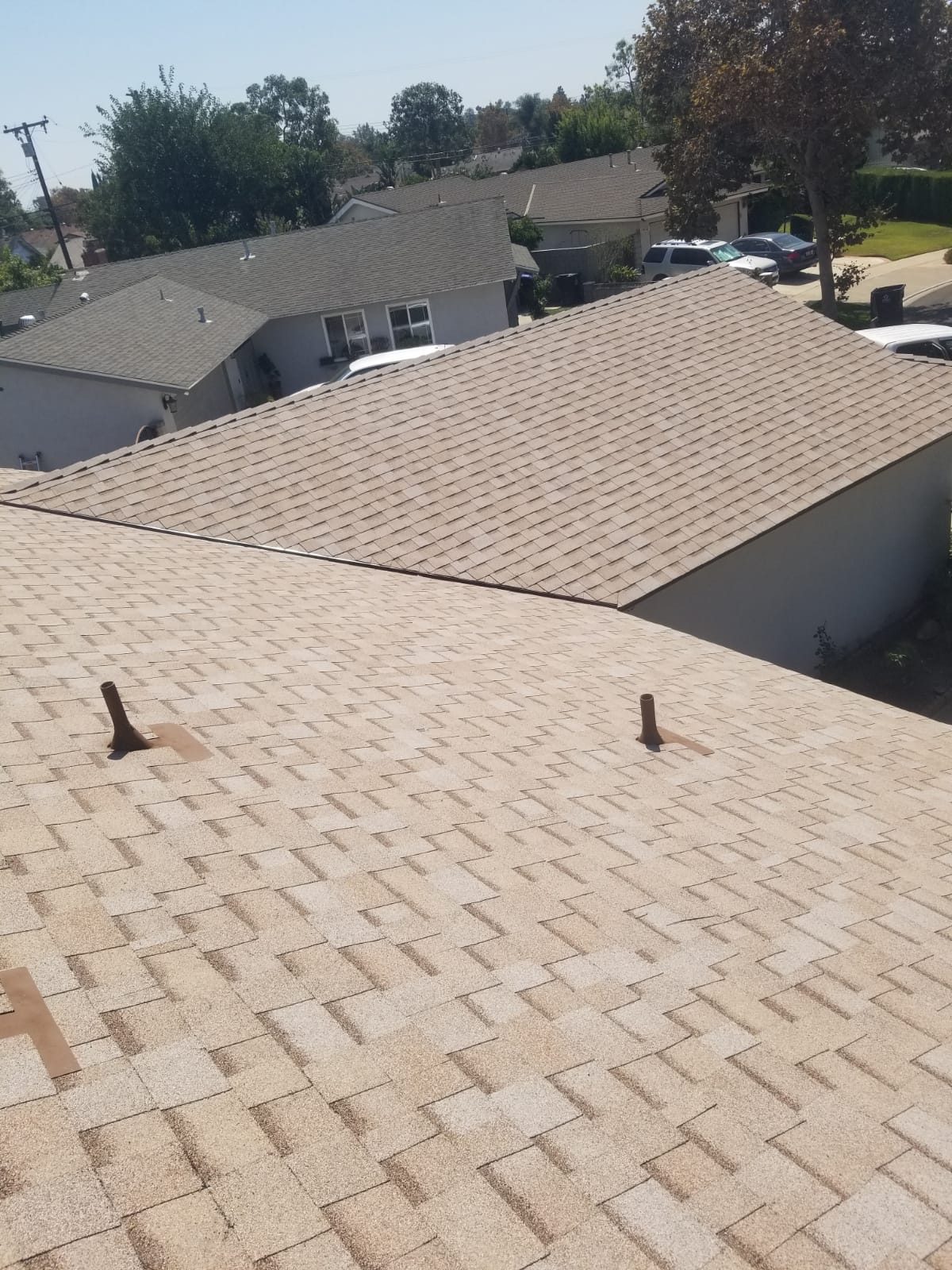 architectural shingle roof on a home in Glendora, California — a Samuel Roofing Inc. job photo