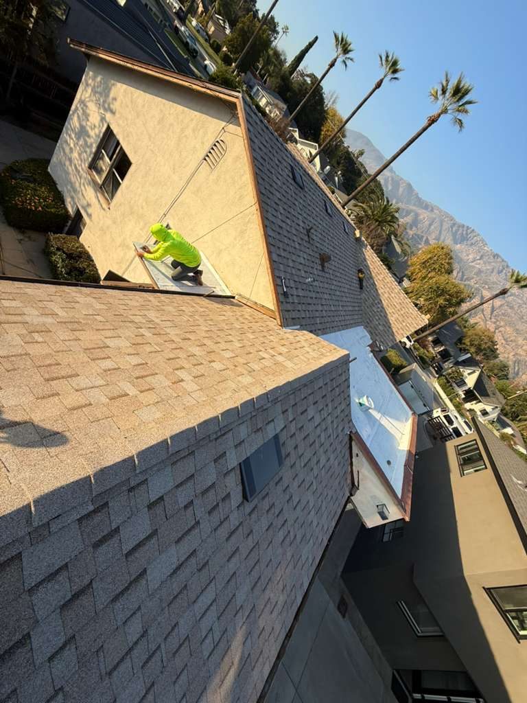 architectural shingle roof on a home in South Pasadena, California — a Samuel Roofing Inc. job photo