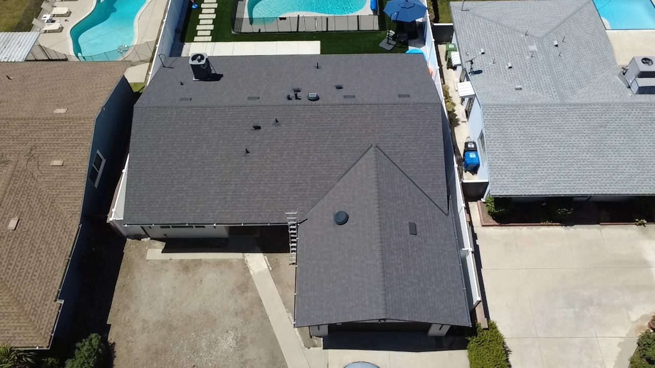 architectural shingle roof on a home in Woodland Hills, California — a Samuel Roofing Inc. job photo